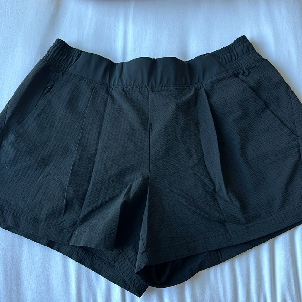 athleta textured brooklyn short